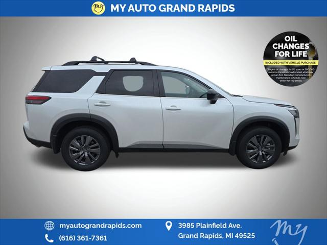 2026 Nissan Pathfinder SV