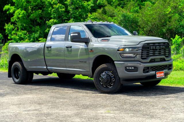 2026 Ram 3500 Big Horn Crew Cab 4x4 8' Box