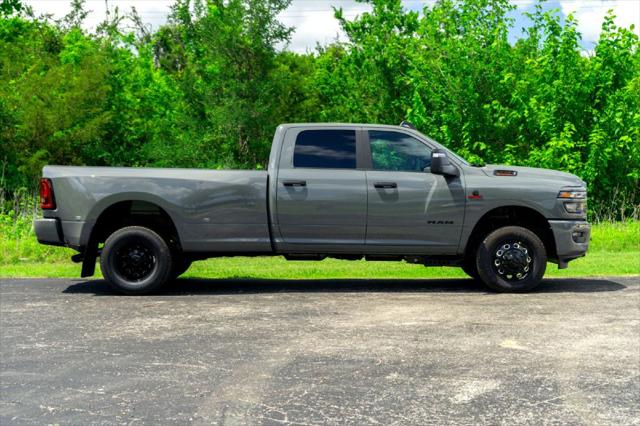 2026 Ram 3500 Big Horn Crew Cab 4x4 8' Box
