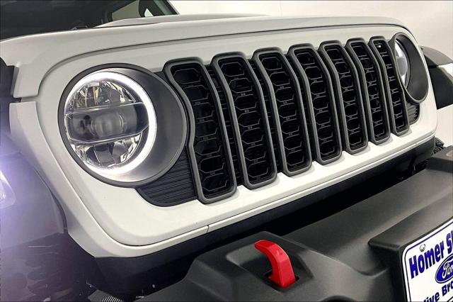 Used 2025 Jeep Wrangler 4-Door Rubicon 4x4 For Sale in Olive Branch, MS