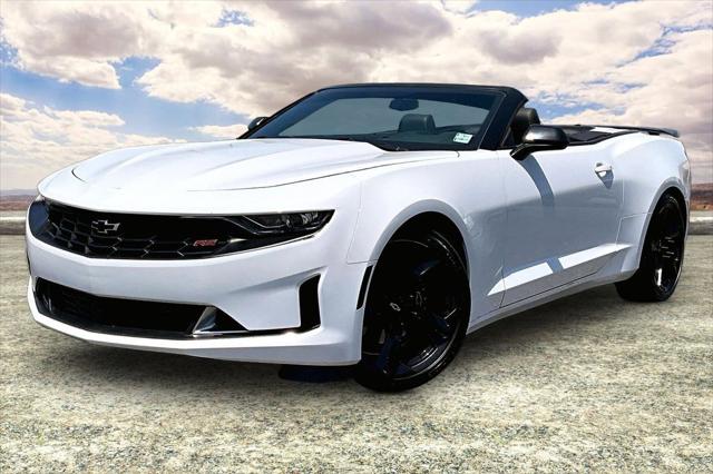 2023 Chevrolet Camaro RWD Convertible 2LT