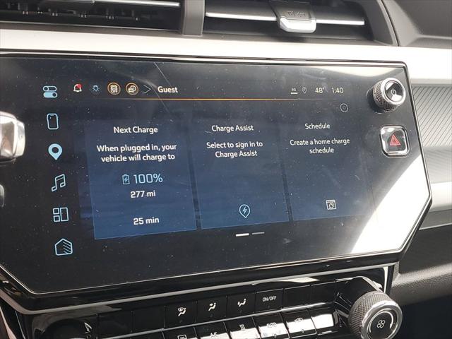 2027 Chevrolet Bolt LT FWD