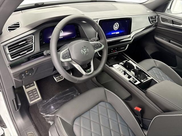 2026 Volkswagen Atlas Cross Sport SEL Premium R-Line