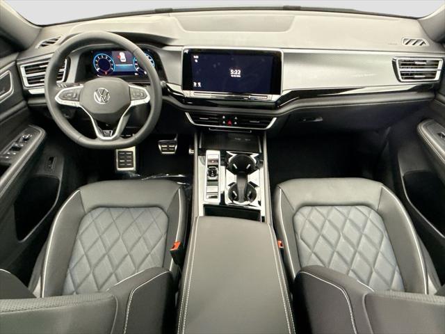 2026 Volkswagen Atlas Cross Sport SEL Premium R-Line