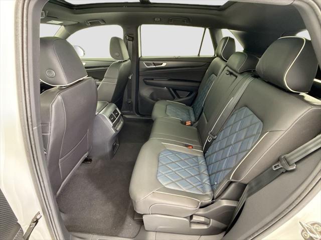 2026 Volkswagen Atlas Cross Sport SEL Premium R-Line