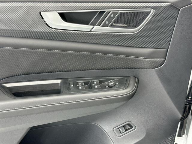 2026 Volkswagen Atlas Cross Sport SEL Premium R-Line