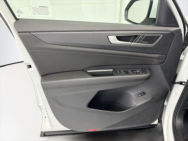 2026 Volkswagen Atlas Cross Sport SEL Premium R-Line