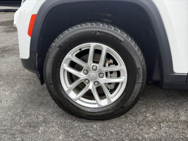 2025 Jeep Grand Cherokee Laredo X 4x2