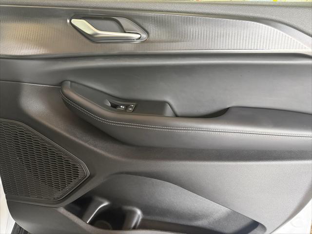 2025 Jeep Grand Cherokee Laredo X 4x2