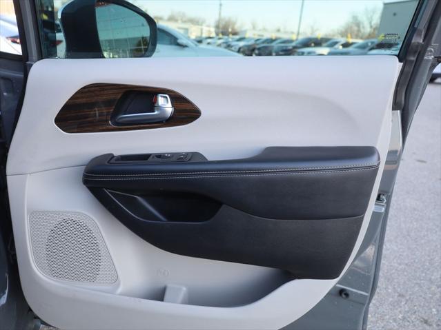 2021 Chrysler Pacifica Limited AWD
