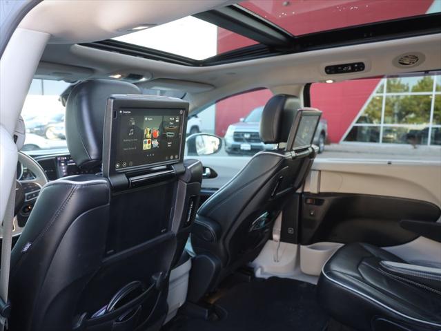2021 Chrysler Pacifica Limited AWD