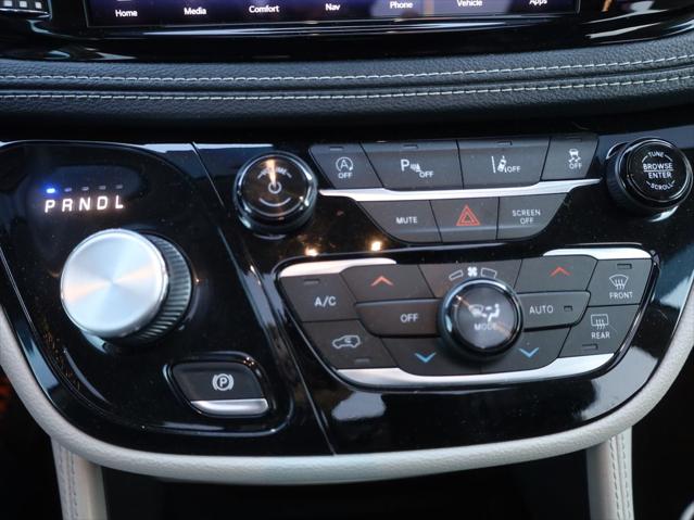2021 Chrysler Pacifica Limited AWD