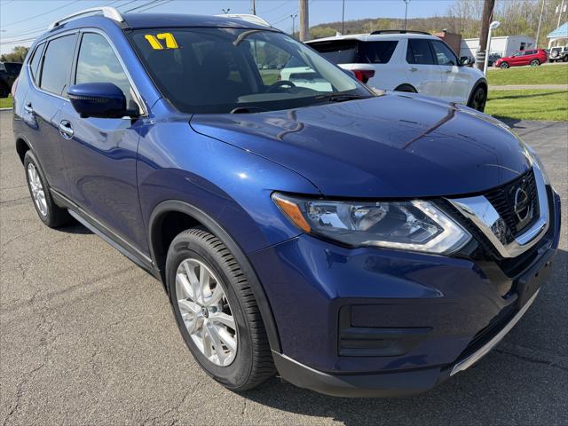 2017 Nissan Rogue SV 2017 Nissan Rogue SV