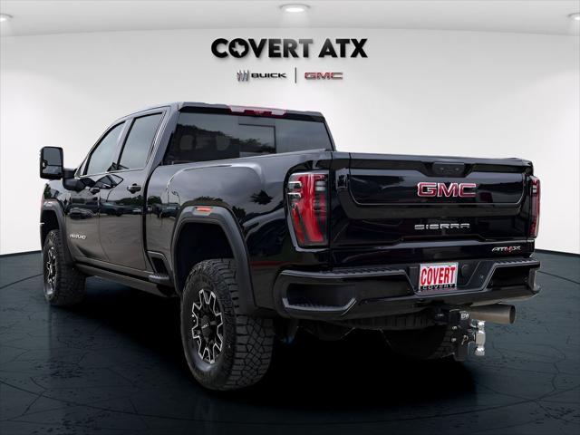 2025 GMC Sierra 2500HD 4WD Crew Cab Standard Bed AT4X