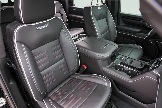 2025 GMC Sierra 2500HD 4WD Crew Cab Standard Bed AT4X