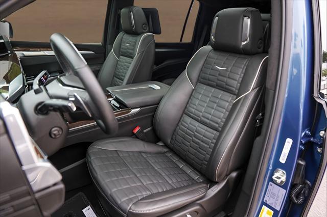 2026 Cadillac Escalade ESV Platinum Sport