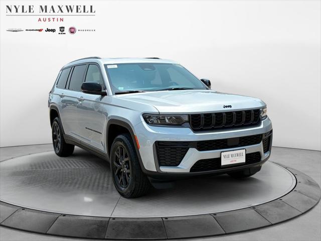 2026 Jeep Grand Cherokee L GRAND CHEROKEE L LAREDO ALTITUDE 4X2