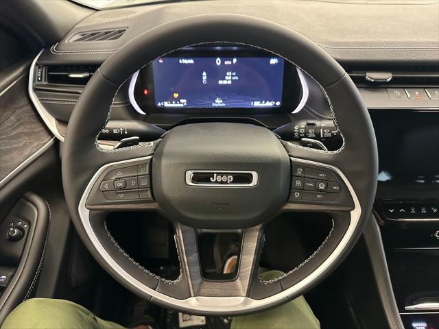 2026 Jeep Grand Cherokee L GRAND CHEROKEE L LAREDO ALTITUDE 4X4 2026 Jeep Grand Cherokee L GRAND CHEROKEE L LAREDO ALTITUDE 4X4