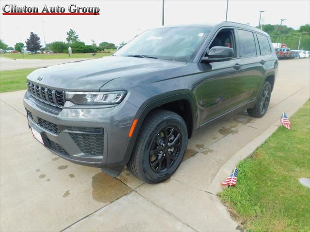 2026 Jeep Grand Cherokee Altitude 4x4 for sale in Clinton, IA