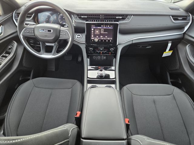 2026 Jeep Grand Cherokee L GRAND CHEROKEE L LAREDO 4X4 2026 Jeep Grand Cherokee L GRAND CHEROKEE L LAREDO 4X4