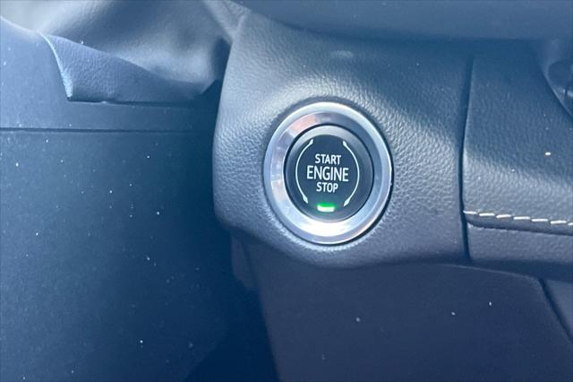 2023 Buick Envision Essence FWD