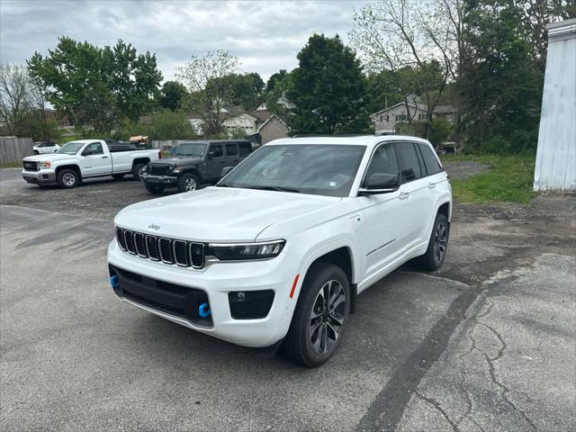 2023 Jeep Grand Cherokee 4xe Overland 2023 Jeep Grand Cherokee 4xe Overland