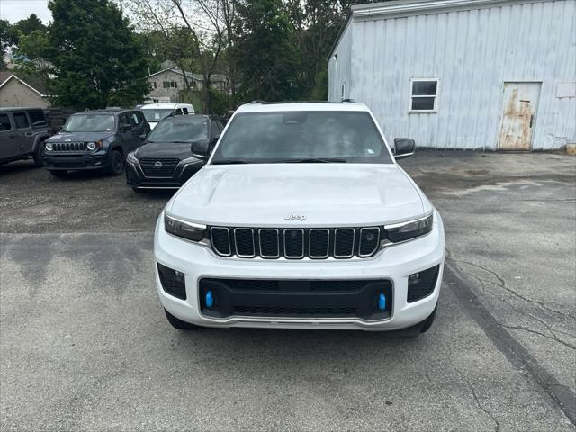 2023 Jeep Grand Cherokee 4xe Overland 2023 Jeep Grand Cherokee 4xe Overland