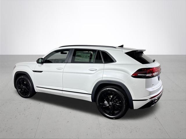 2026 Volkswagen Atlas Cross Sport SEL R-Line Black