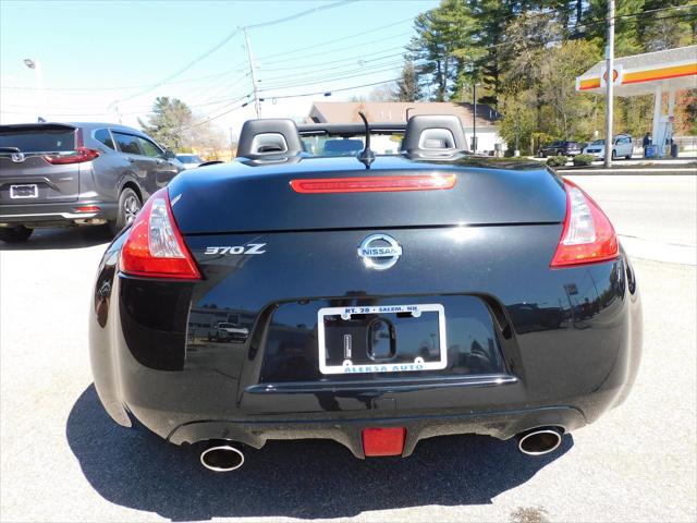 2017 Nissan 370Z Touring Sport