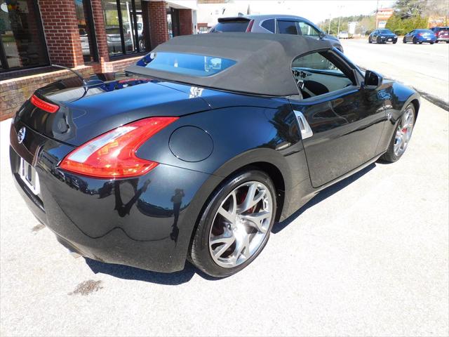 2017 Nissan 370Z Touring Sport
