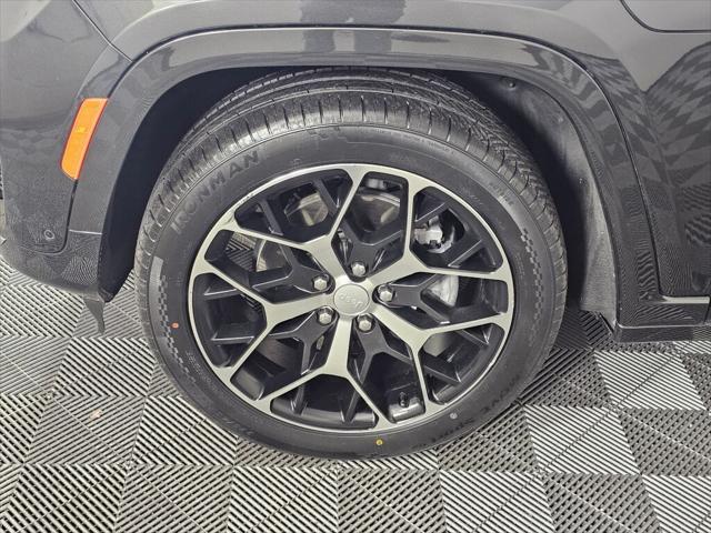 2023 Jeep Grand Cherokee Summit Reserve