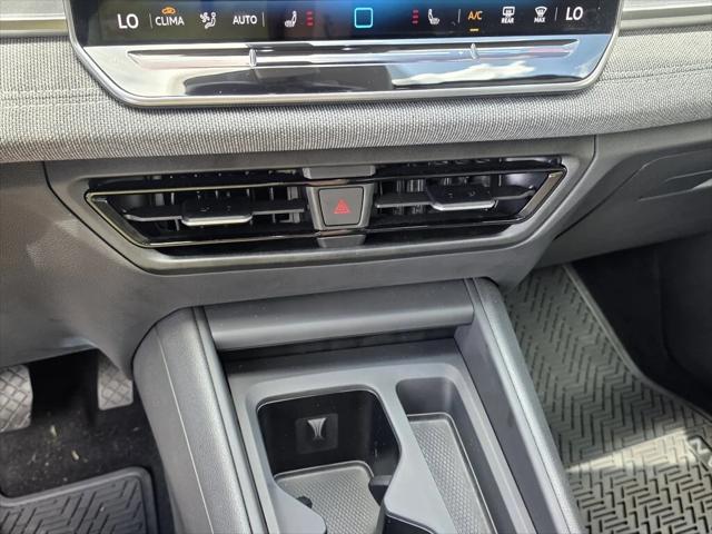 2025 Volkswagen Tiguan 2.0T S