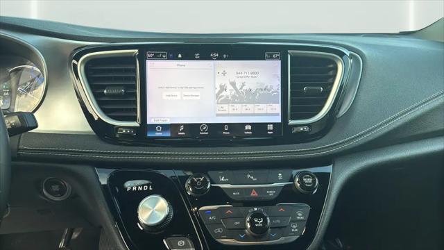 2021 Chrysler Pacifica Hybrid Touring