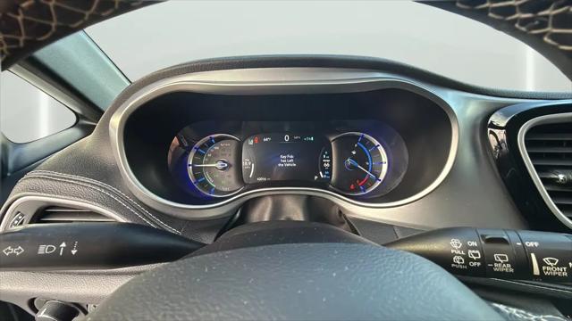 2021 Chrysler Pacifica Hybrid Touring