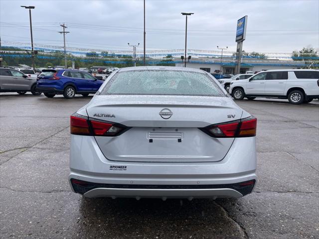 2024 Nissan Altima SV FWD