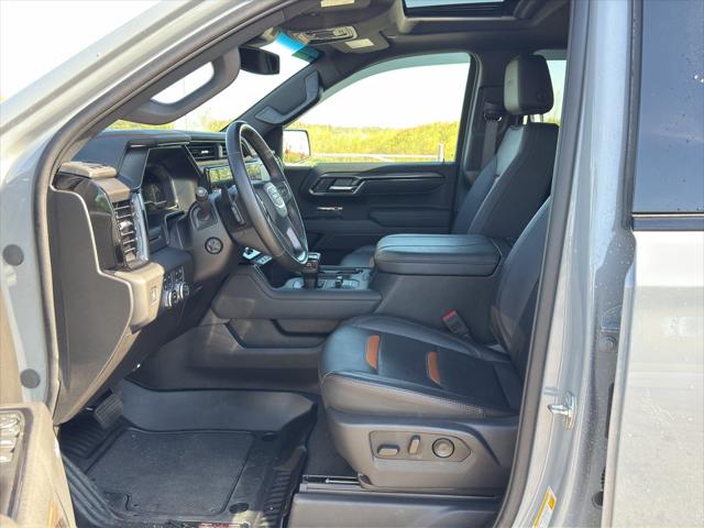2025 GMC Sierra 1500 Crew Cab, Standard Bed, AT4, 4WD