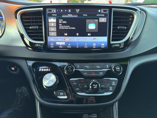 2025 Chrysler Pacifica Limited
