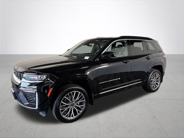 2026 Jeep Grand Cherokee GRAND CHEROKEE SUMMIT 4X4