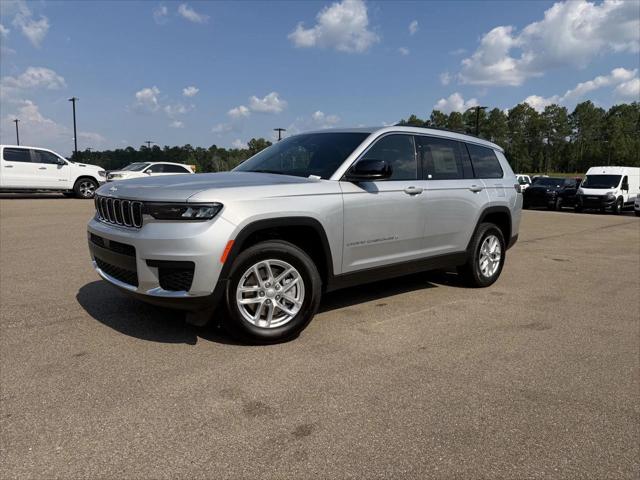 2026 Jeep Grand Cherokee GRAND CHEROKEE L LAREDO 4X2