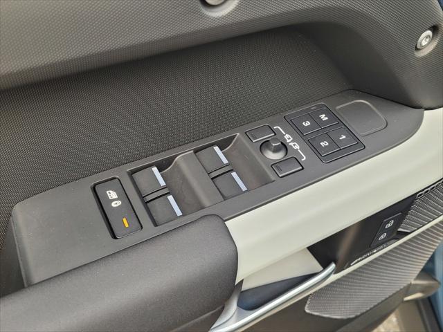 2024 Land Rover Defender 110 P400 S