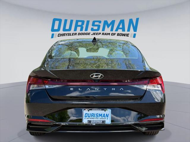 2022 Hyundai Elantra SEL 2022 Hyundai Elantra SEL