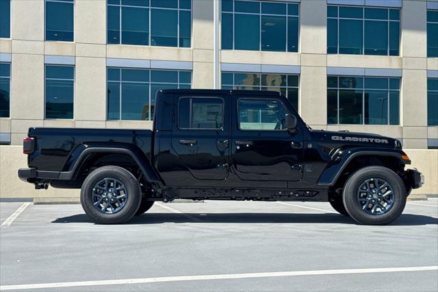 2026 Jeep Gladiator GLADIATOR 85TH ANNIVERSARY EDITION 4X4