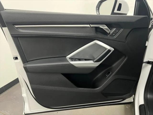 2023 Audi Q3 Premium 40 TFSI quattro Tiptronic