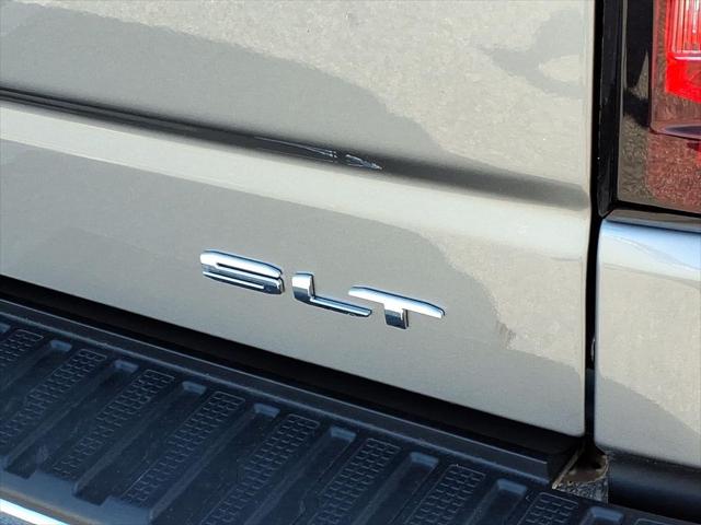 2026 GMC Sierra 1500 Crew Cab, Short Bed, SLT, 4WD