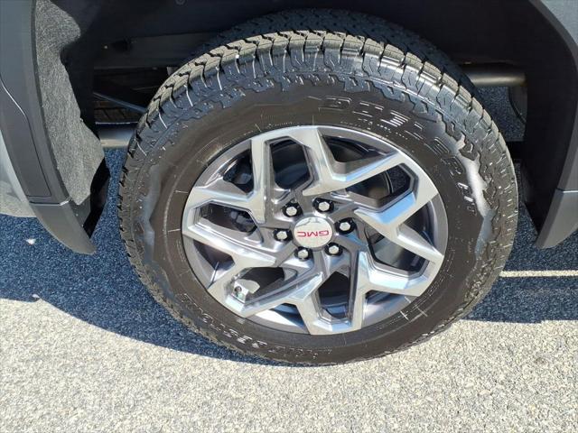 2026 GMC Sierra 1500 Crew Cab, Short Bed, SLT, 4WD
