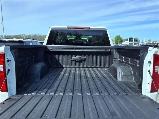 2026 Chevrolet Silverado 1500 4WD Crew Cab Short Bed RST