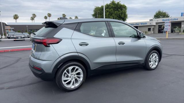 2027 Chevrolet Bolt LT FWD