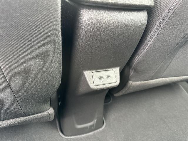 2027 Chevrolet Bolt LT FWD