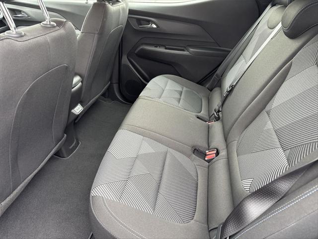 2027 Chevrolet Bolt LT FWD