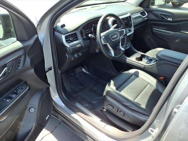 2023 GMC Acadia AWD SLT